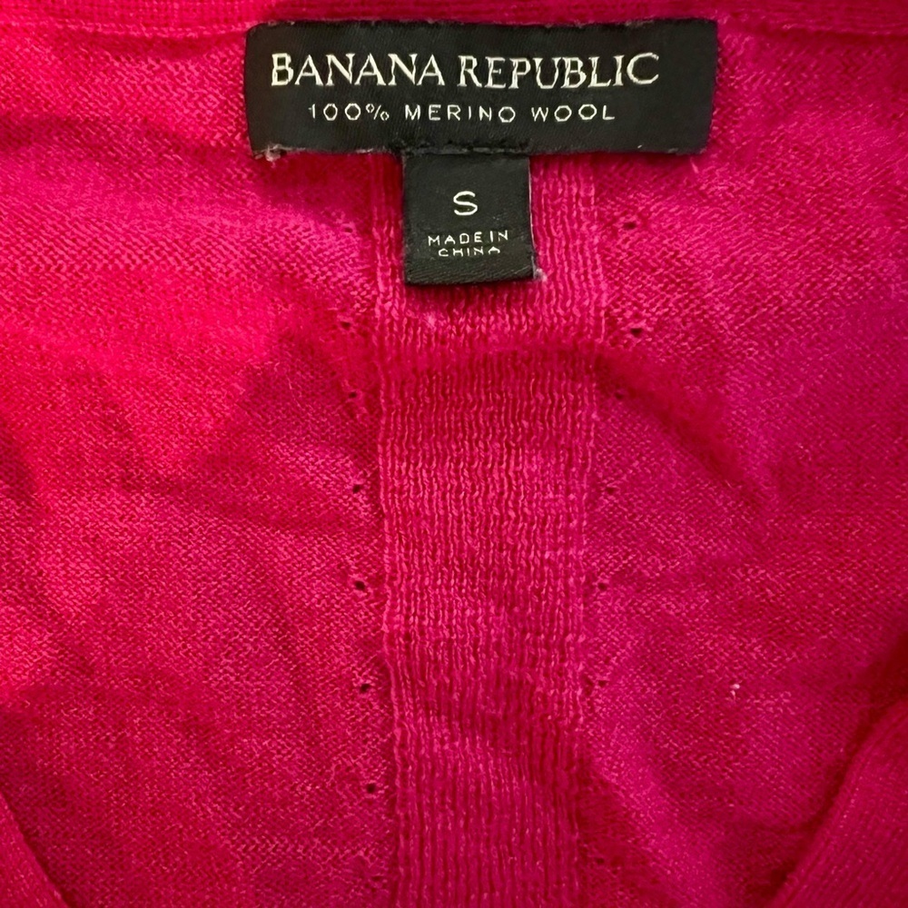 Banana Republic V-Neck Merino Wool Sweater Bright Hot Pink Size Small Womens - Picture 5 of 6